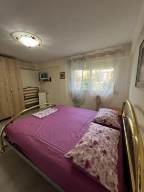 Vlora Rest House